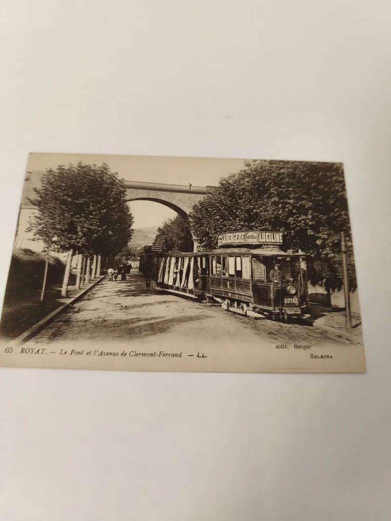 Carte postale ancienne ROYAT Pont & Avenue Clermont-Ferrand tramway vintage