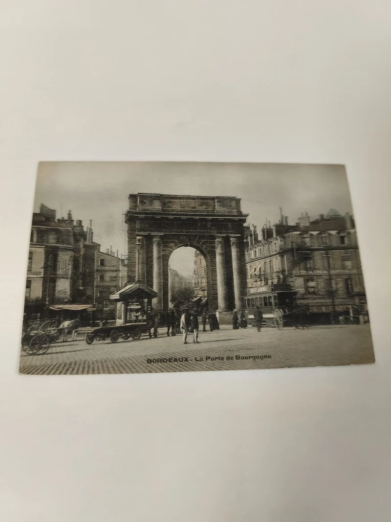 Carte postale ancienne Bordeaux Porte de Bourgogne CPA vintage rare