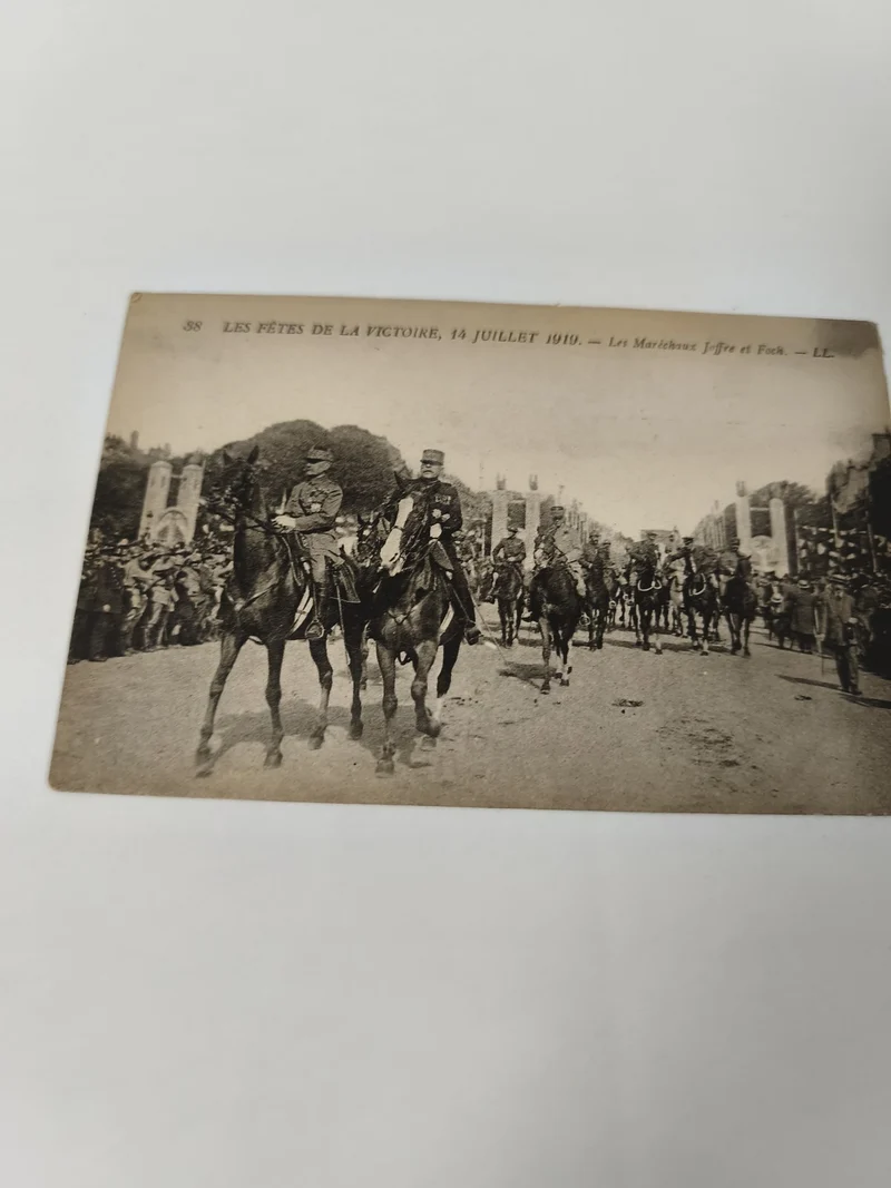 Carte postale ancienne 1919 Fêtes de la Victoire Joffre Foch Paris militaire