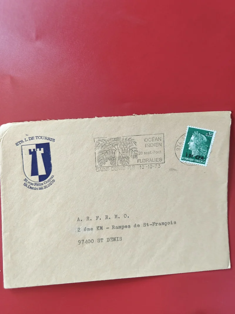 Enveloppe philatélie oblitérée St Denis La Réunion timbre Marianne vert