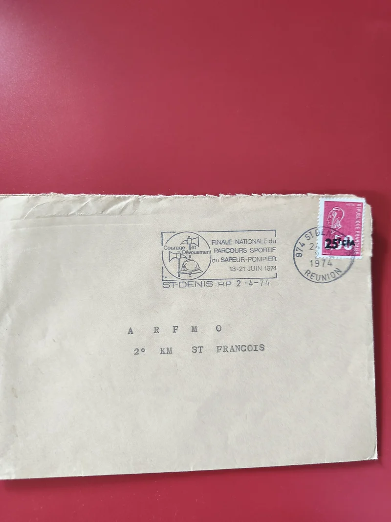 Enveloppe philatélie timbre 25c La Réunion cachet St-Denis 1974 pompier