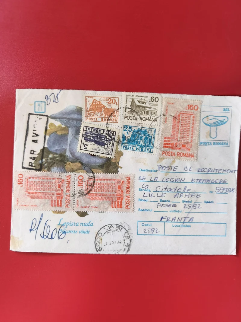 Enveloppe philatélie Roumanie affranchie plusieurs timbres oblitérés