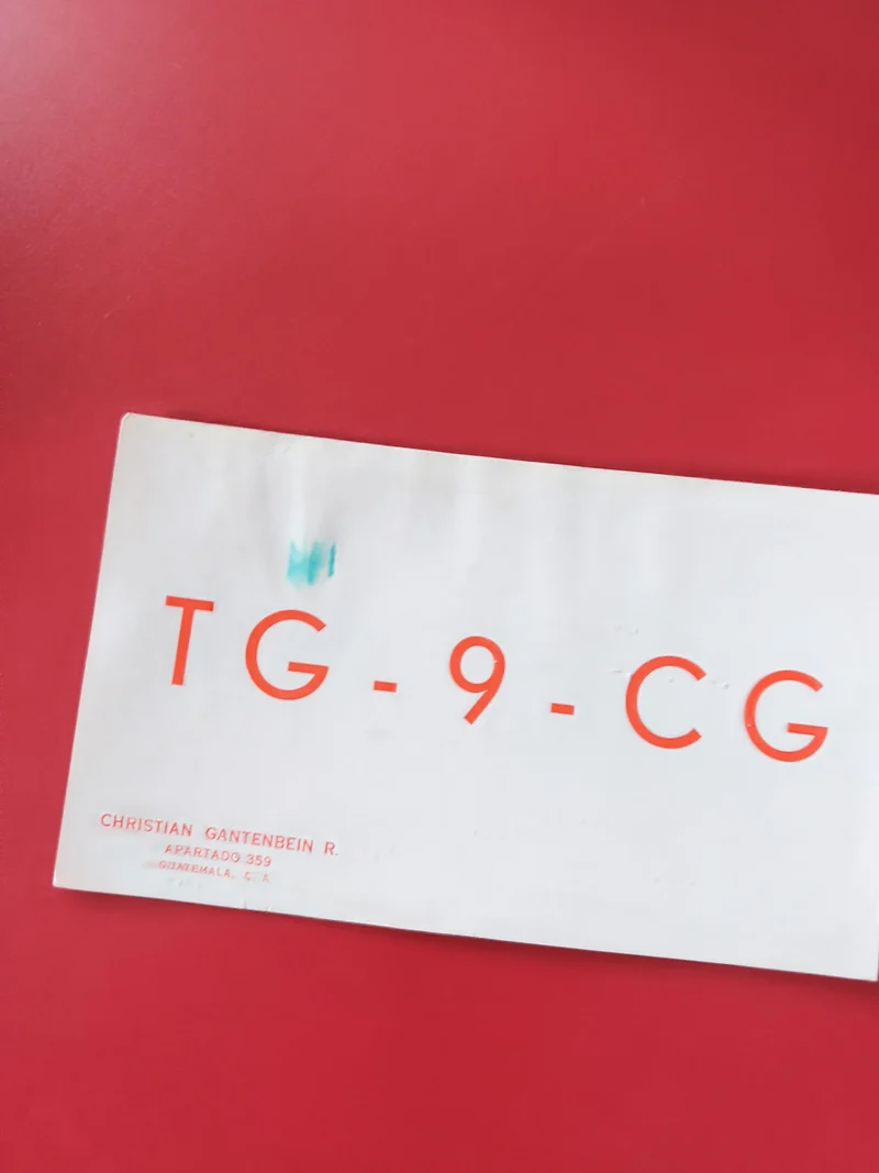 Carte radio TG-9-CG Guatemala indicatif radioamateur, impression rouge