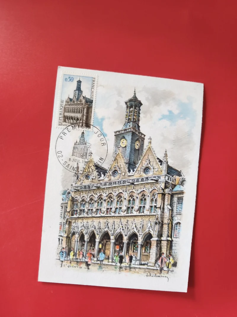 Carte postale philatélie Saint-Quentin timbre 0,50 F illustration mairie