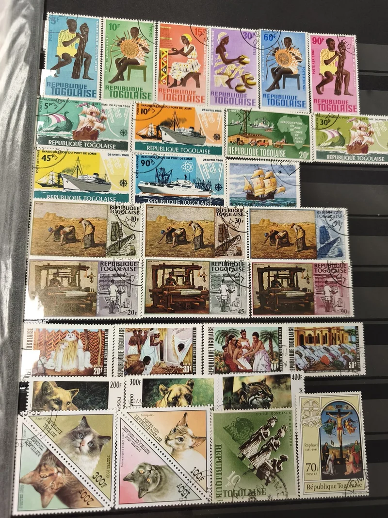 Lot de timbres République Togolaise thématiques animaux, bateaux et scènes de vi