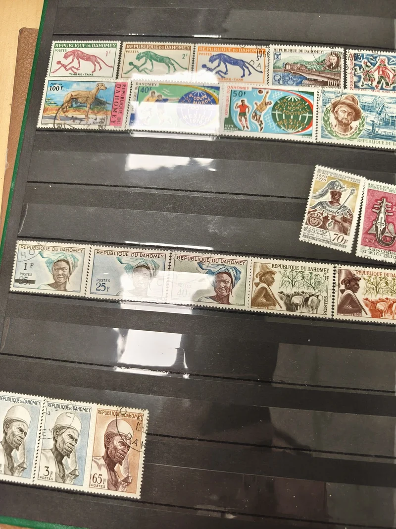 Lot de timbres République du Dahomey multicolores animaux et portraits (support