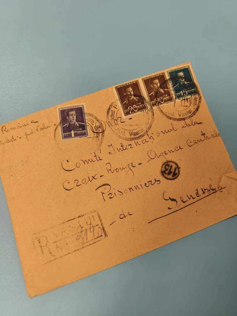 Ancienne enveloppe philatélie Roumanie Croix-Rouge, timbres anciens, collection