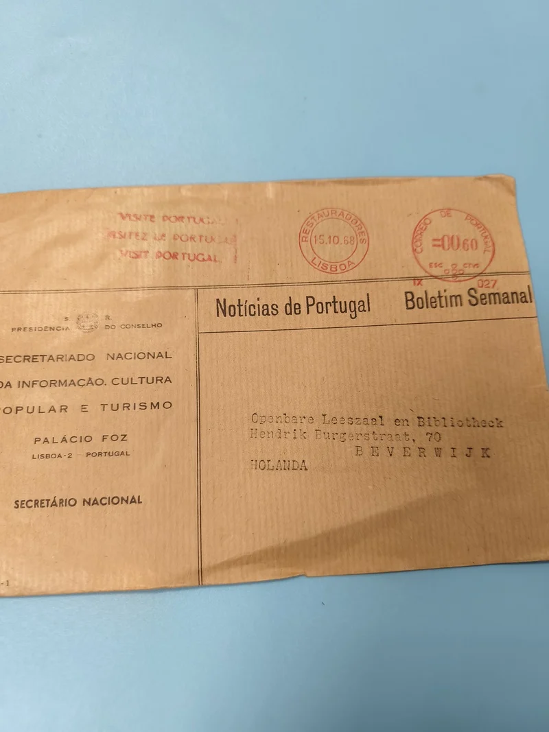 Ancienne enveloppe philatélie Portugal 1968, cachets rouges, collection vintage
