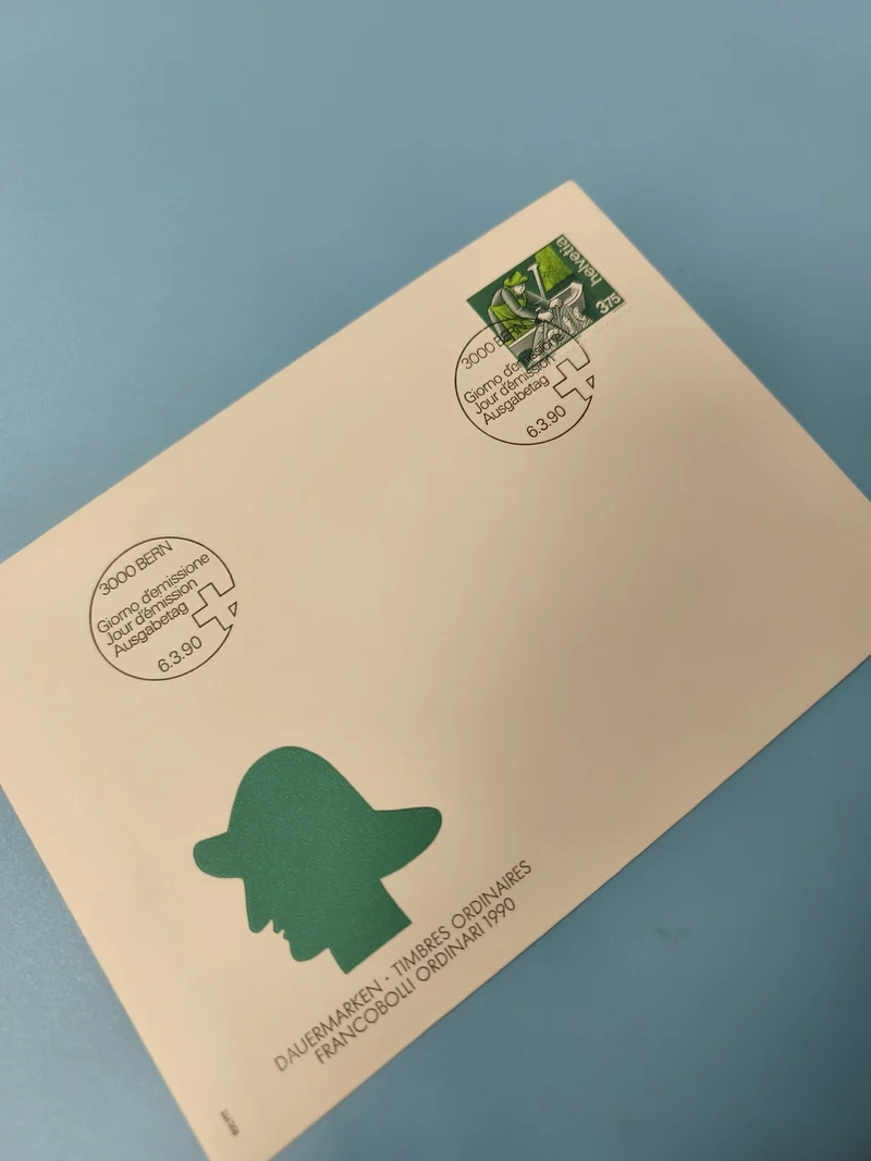 Ancienne enveloppe philatélie Suisse 1990 timbre vert silhouette postier