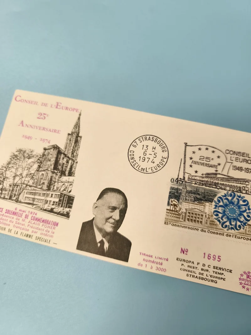 Ancienne enveloppe philatélie 25e anniversaire Conseil de l?Europe Strasbourg 19