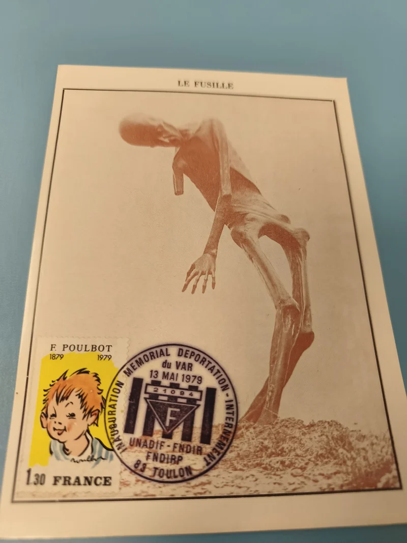 Carte postale philatélie Le Fusillé timbre Poulbot oblitération 1979