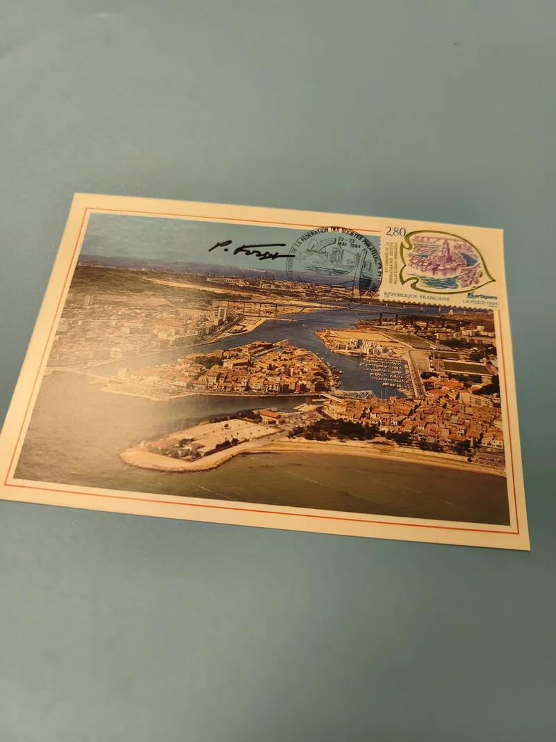 Carte postale philatélie vue aérienne port, timbre 2.80, oblitération 1994