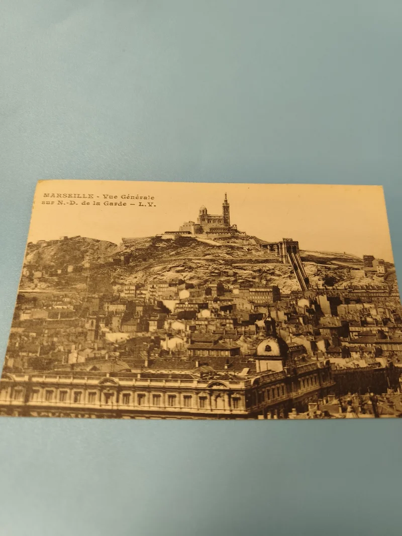 Carte postale ancienne Marseille N.-D. de la Garde vue générale vintage CPA