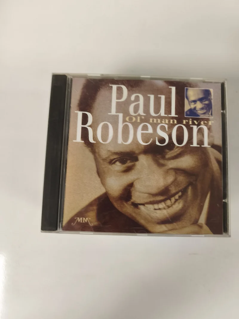 CD Paul Robeson Ol' Man River musique, boîtier plastique noir, pochette photo