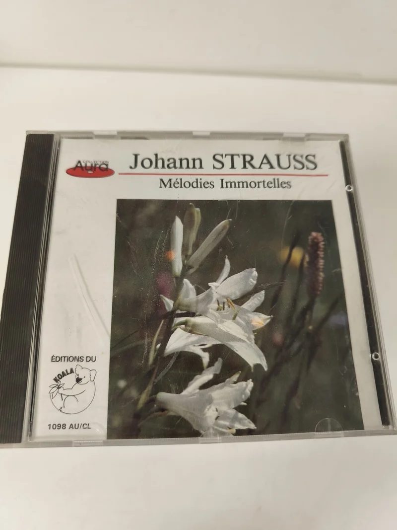 CD Johann Strauss Mélodies Immortelles ? Musique classique, pochette fleurs