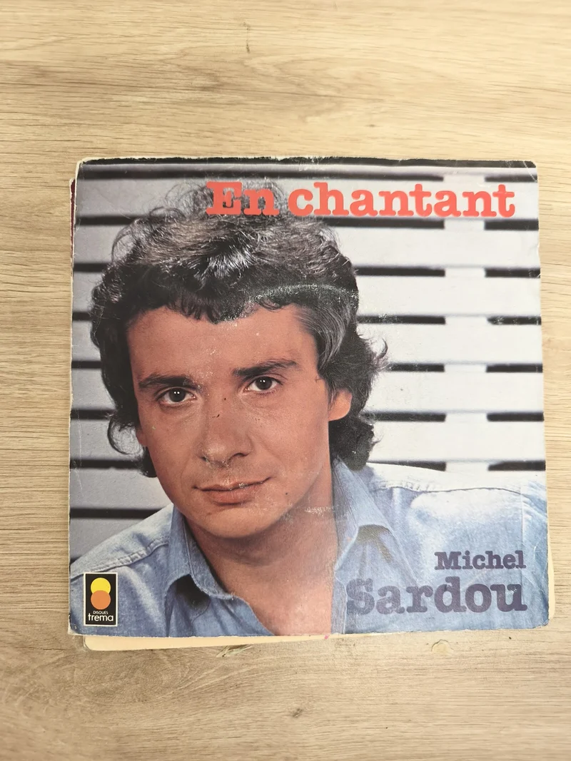 Vinyle 45 tours Michel Sardou En chantant pochette photo couleur