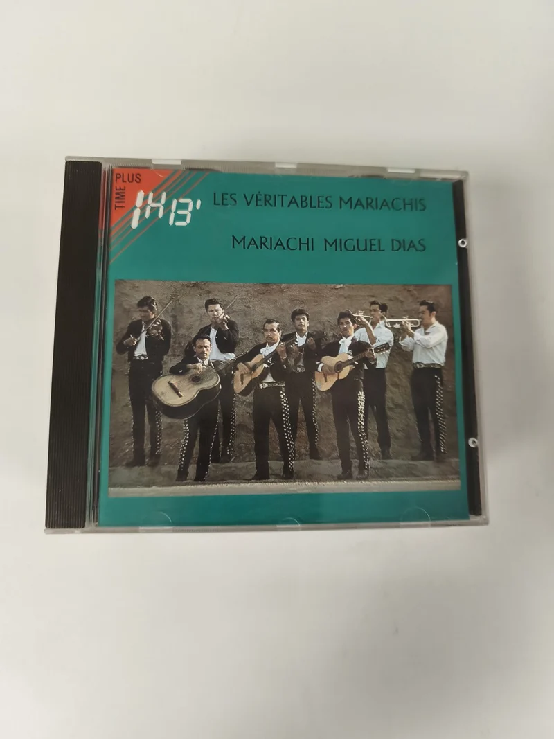CD Les Véritables Mariachis Mariachi Miguel Dias musique mexicaine boîtier crist