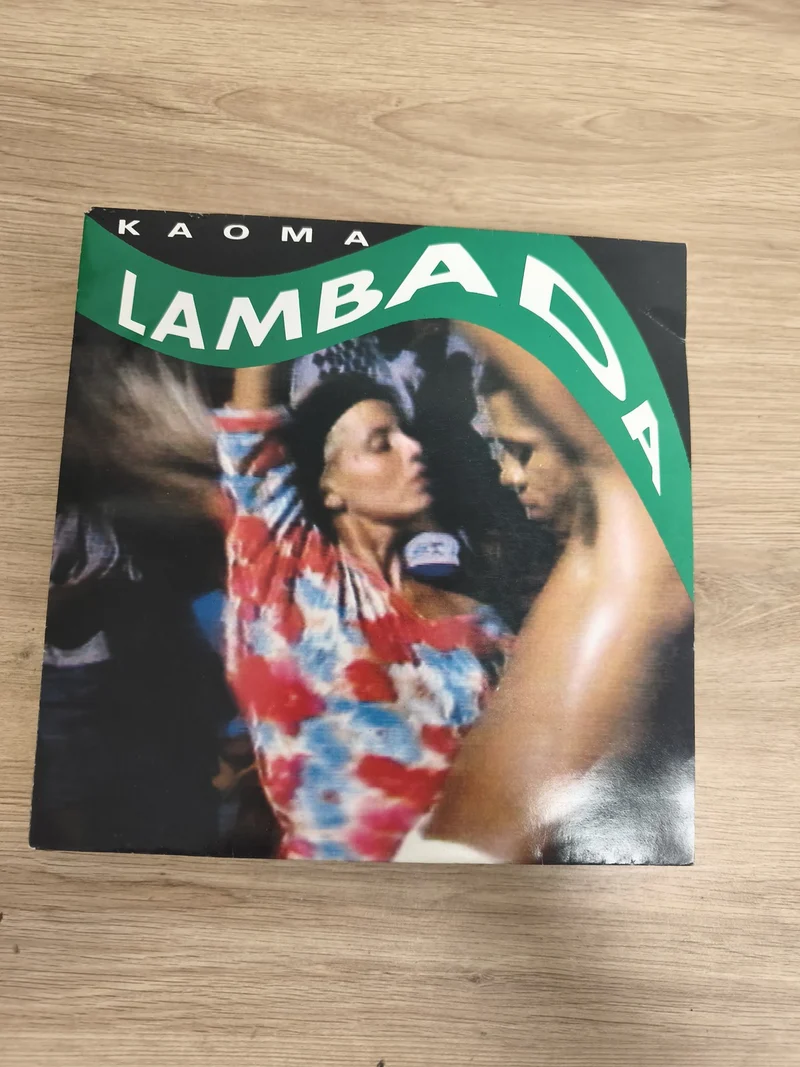 Vinyle 45 tours Kaoma Lambada pochette couleur danse Ref 2