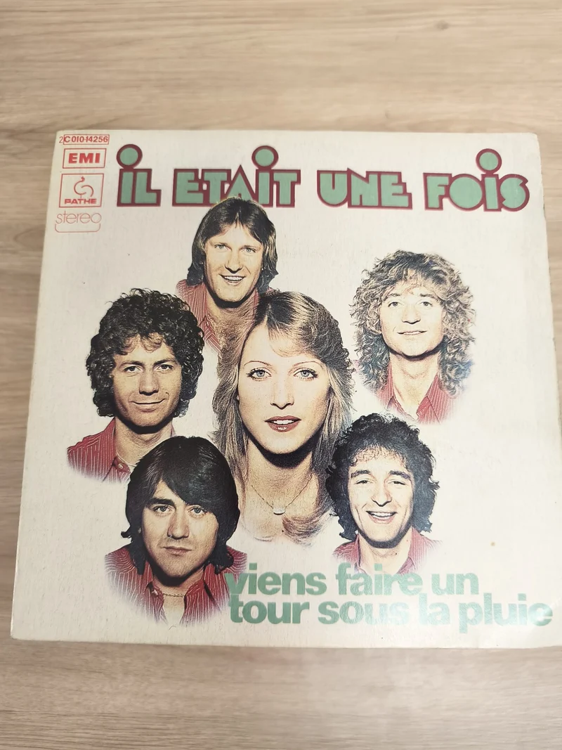 Vinyle 45 tours Il Était Une Fois ? Viens faire un tour sous la pluie EMI Pathé