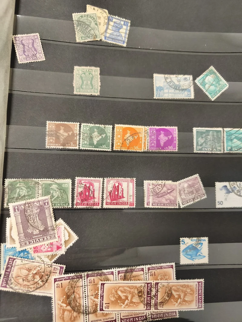 Lot anciens timbres oblitérés Inde philatélie collection, motifs variés vintage