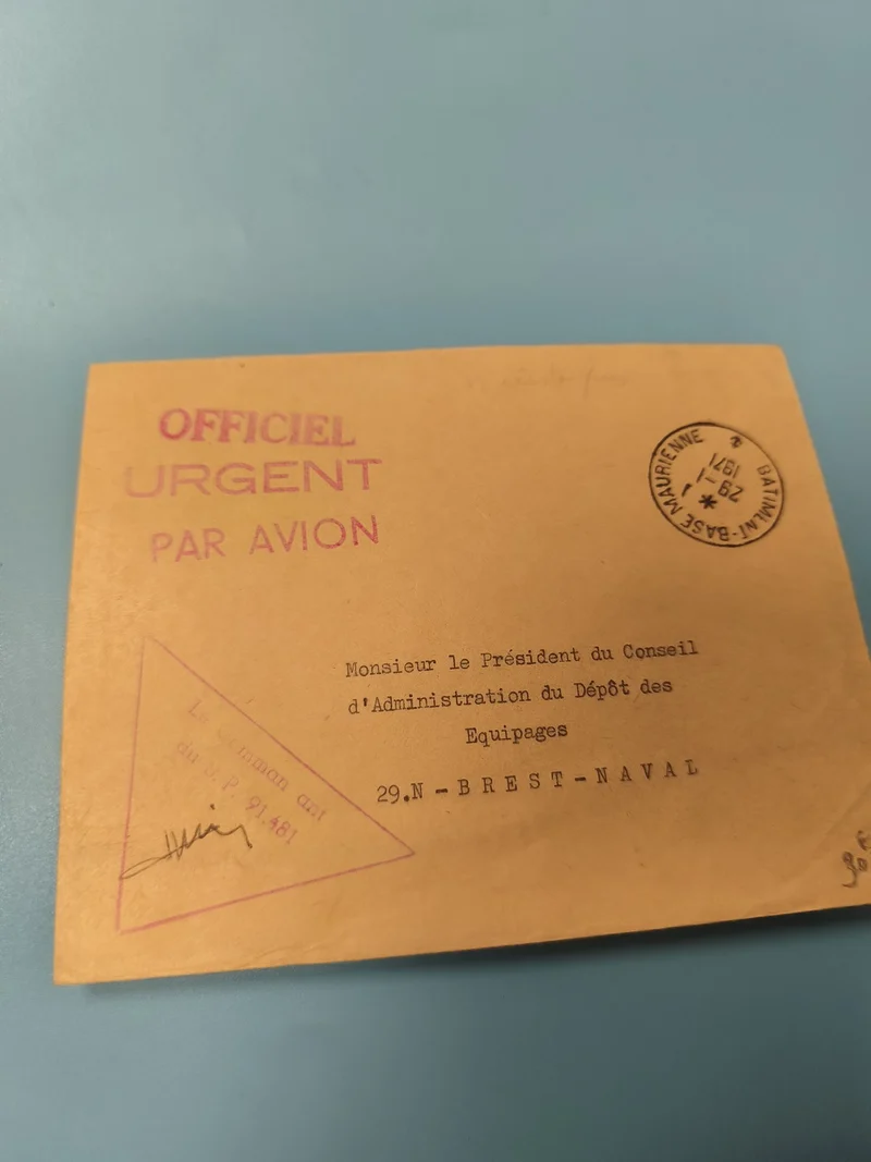 Ancienne enveloppe officielle France urgent par avion 1971 philatélie marine