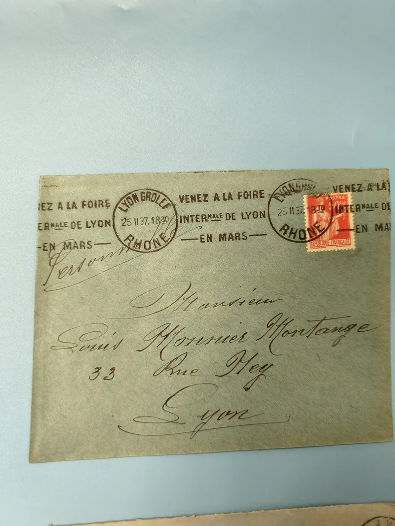Ancienne enveloppe oblitérée Lyon 1937 philatélie, timbre rouge, collection