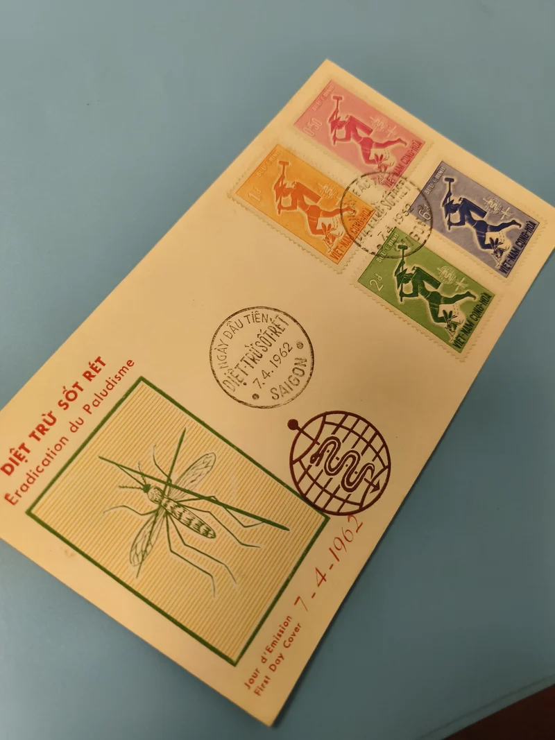 Ancienne enveloppe FDC Vietnam 1962 timbres multicolores paludisme