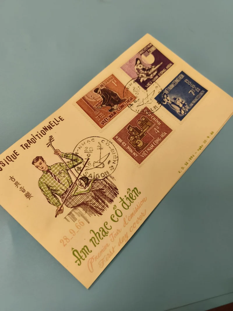 Ancienne enveloppe FDC Vietnam 1966 musique timbres illustrés collection