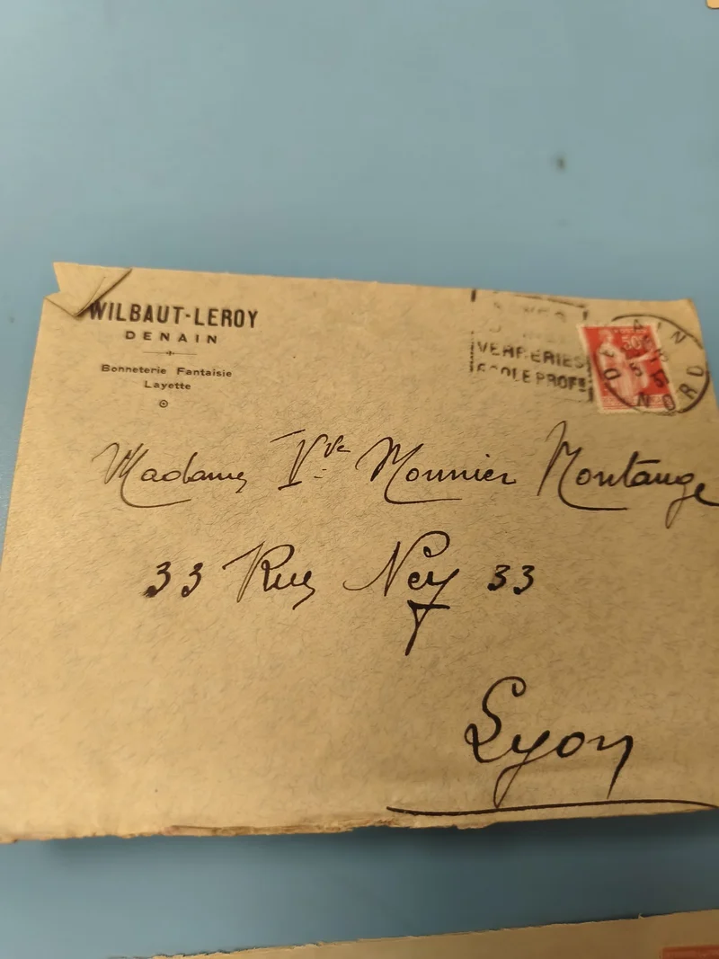Ancienne enveloppe oblitérée début XXe, timbre rouge, manuscrite, philatélie