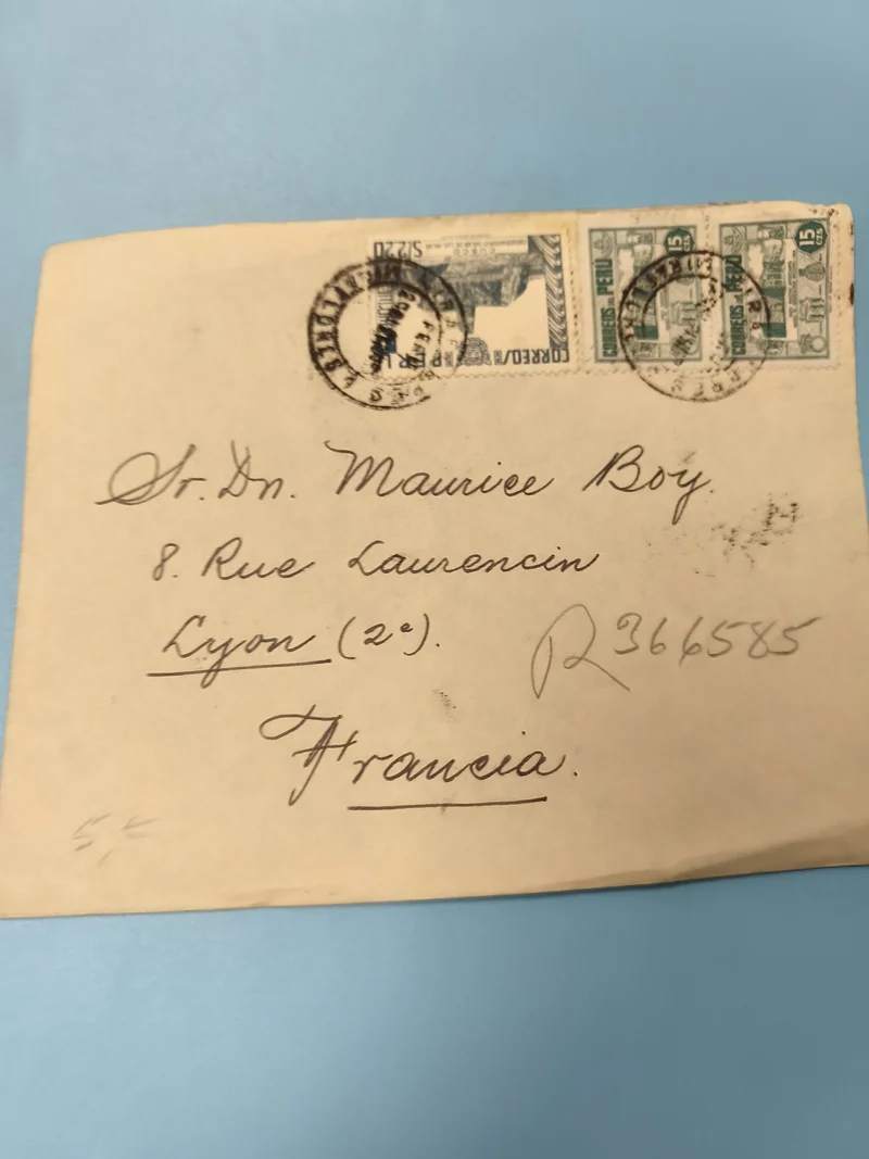 Ancienne enveloppe oblitérée début XXe, timbres étrangers, philatélie rare