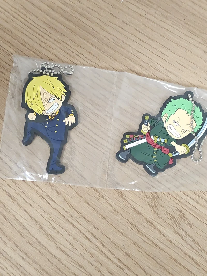 Lot de 2 magnets Bandai One Piece ? aimants décoratifs manga animés Japon
