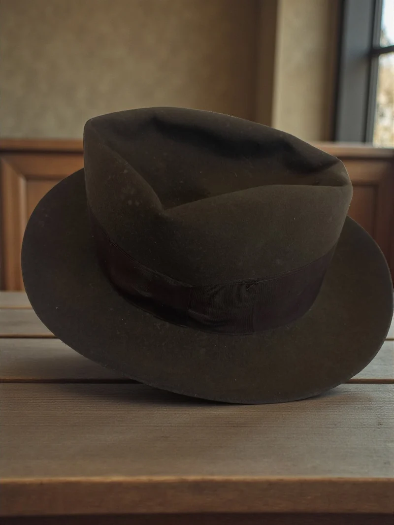Chapeau ancien homme rétro vintage feutre noir Mme Maille Barjole accessoire