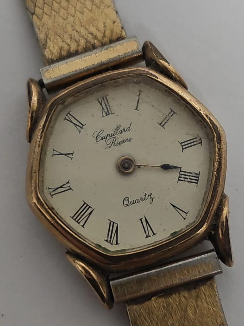 Montre ancienne femme Cupillard Pierre Quartz vintage à restaurer collection rét