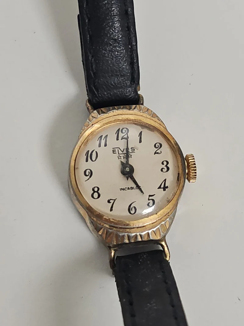 Montre femme rétro Elves plaquée or, ancienne, fonctionnelle, montre vintage col