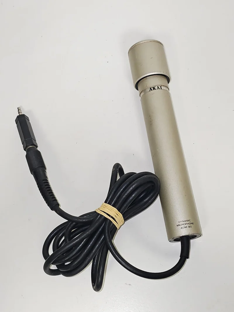 Microphone dynamique ADM-80 vintage ancien rare rétro pour collection audio