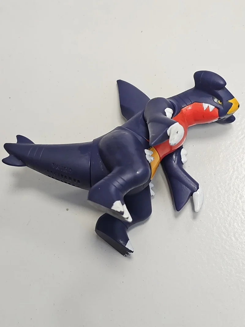Figurine Garchomp Pokémon Poket Monster Sofubi PVC officiel d'occasion, marque P