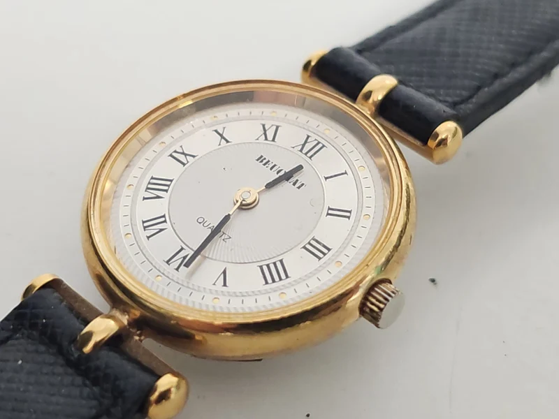 Vintage montre femme Beuchat quartz rétro, ancienne montre-bracelet fonctionnell