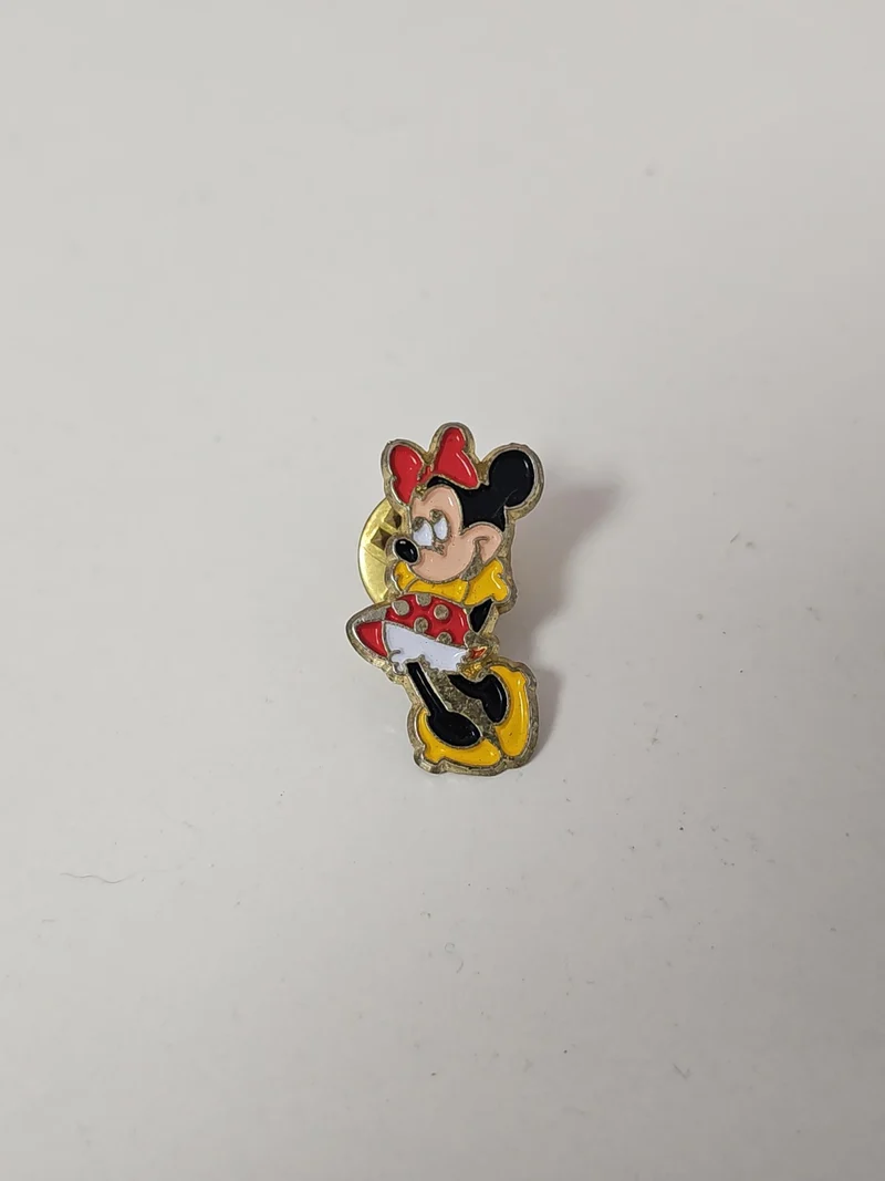 Pin?s ancien Disney Minnie Mouse ? Badge rétro collection vintage rare