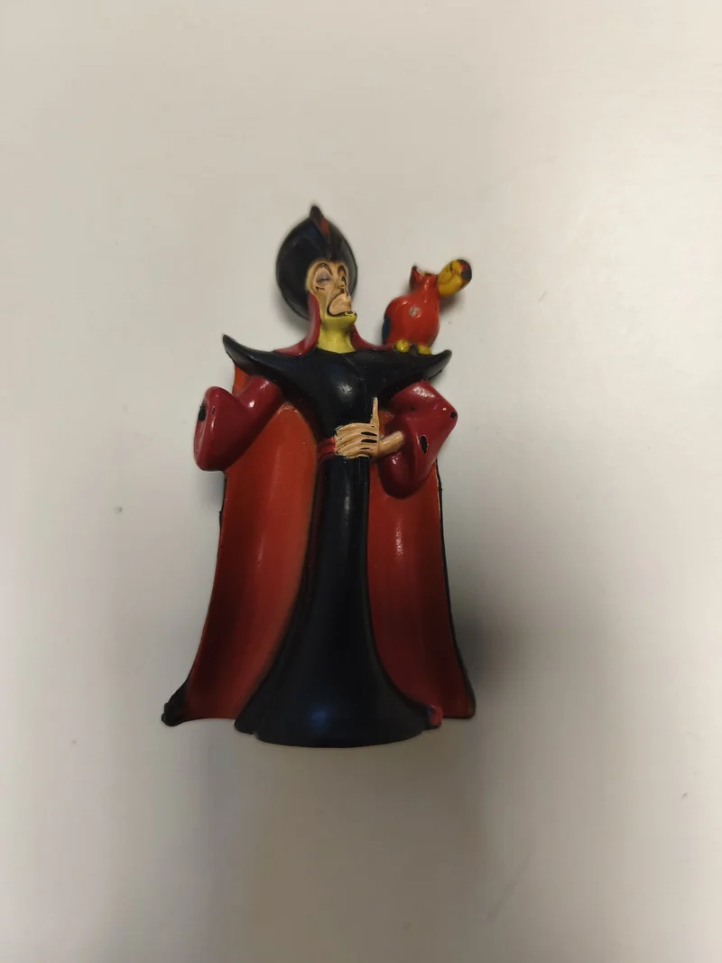 Figurine Disney rétro Jafar ancienne collection vintage personnage Aladdin rare