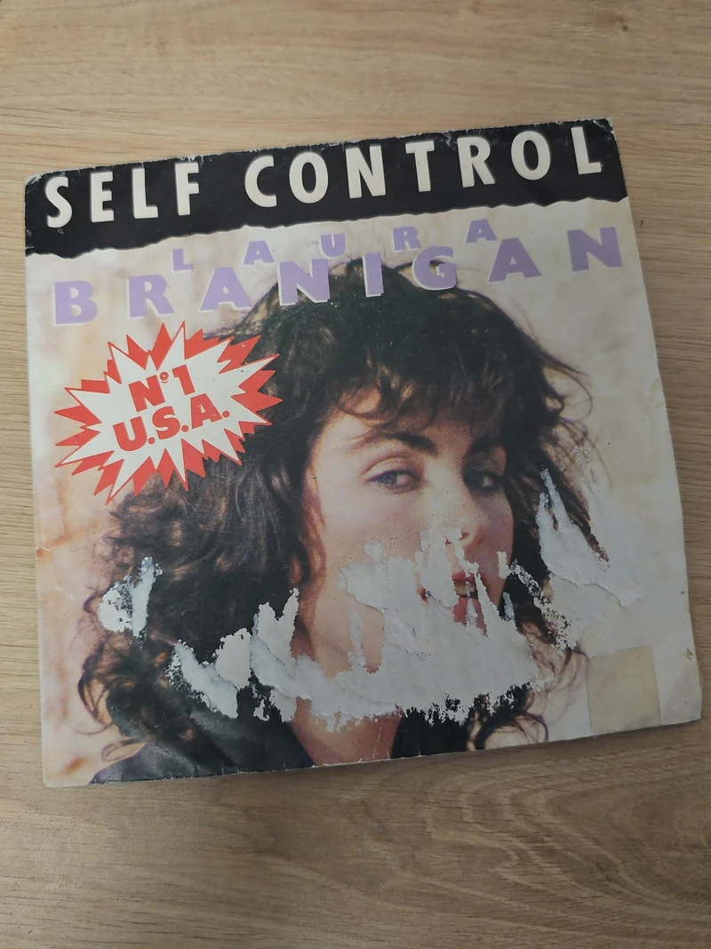 Vintage 45T Laura Branigan disque ancien rétro collection vinyle pop années 80
