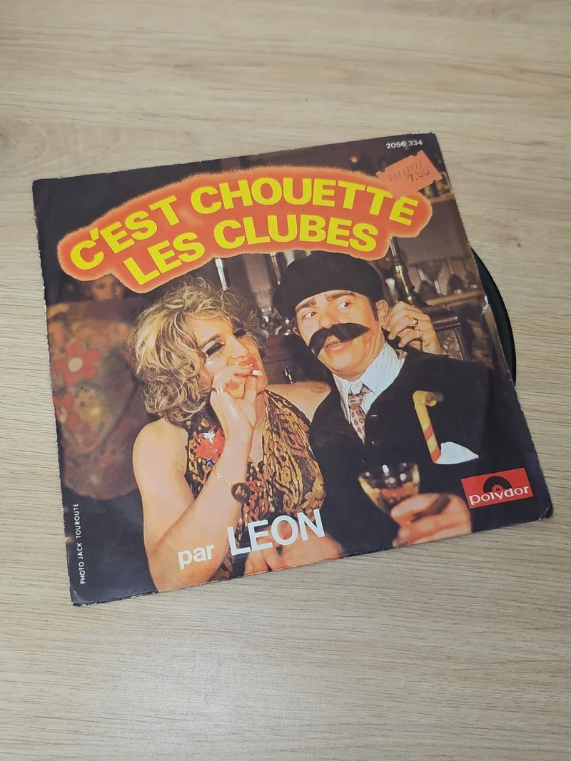 Vinyle 45 tours ancien Léon rétro collection disque vintage musique occasion
