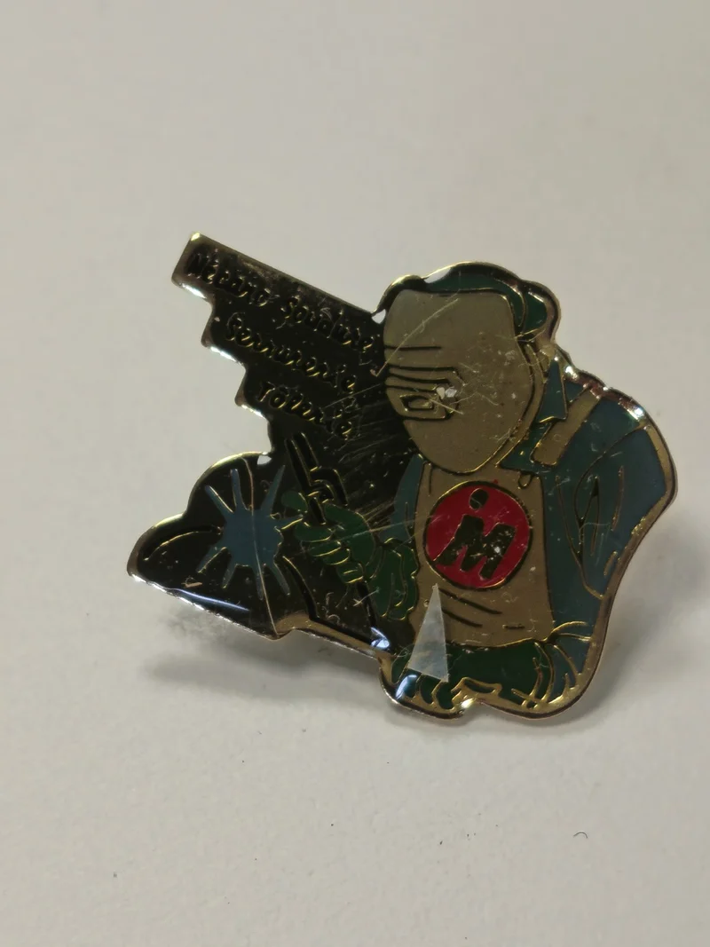 Pin's ancien vintage rétro pour collectionneur, badge original d'époque rare
