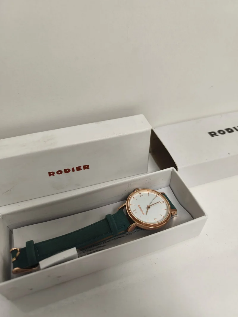 Montre femme Rodier avec boîte d'origine, montre-bracelet élégante occasion