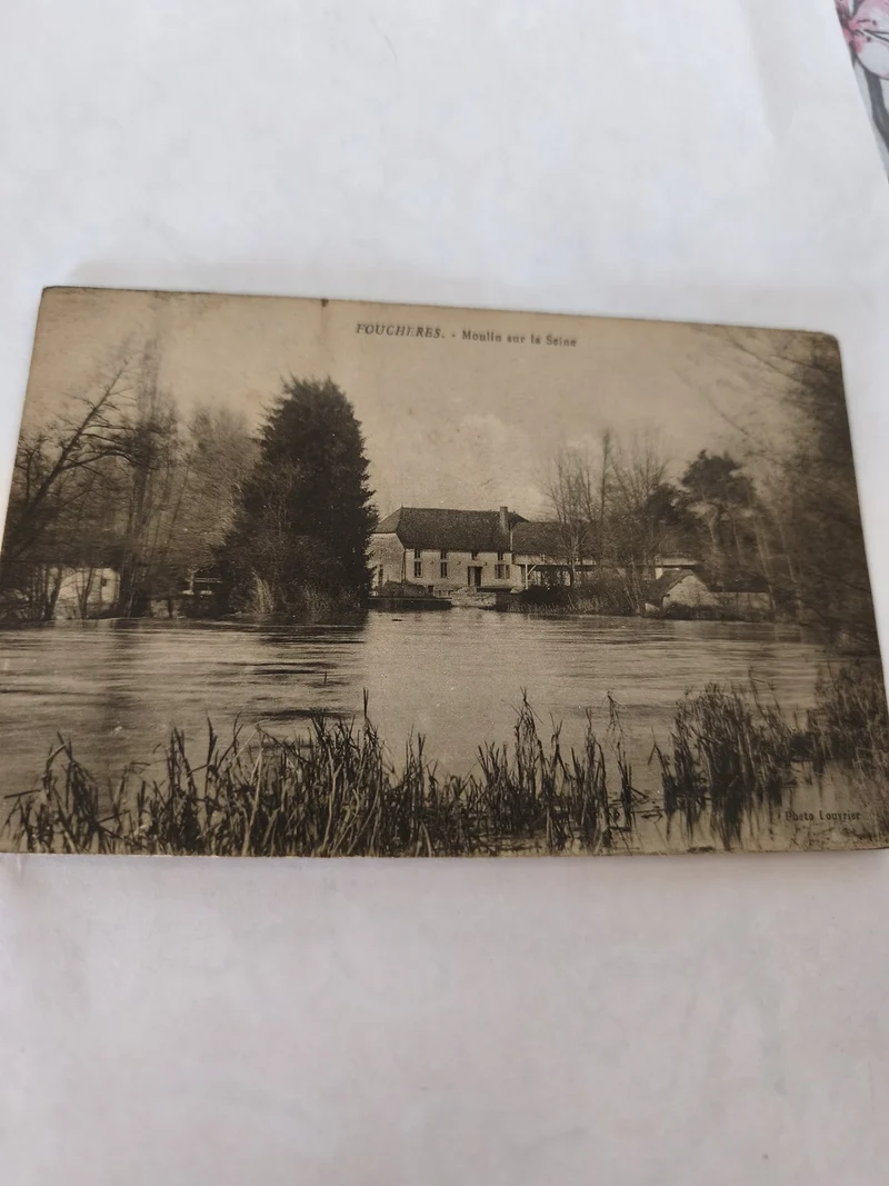 Carte postale ancienne Fouchères vintage, collection rétro France, rare occasion