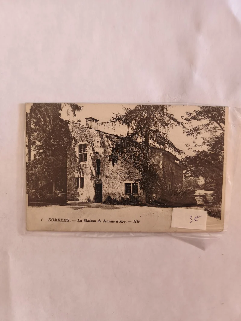 Carte postale ancienne Domrémy, vintage, collection France, souvenir rétro rare