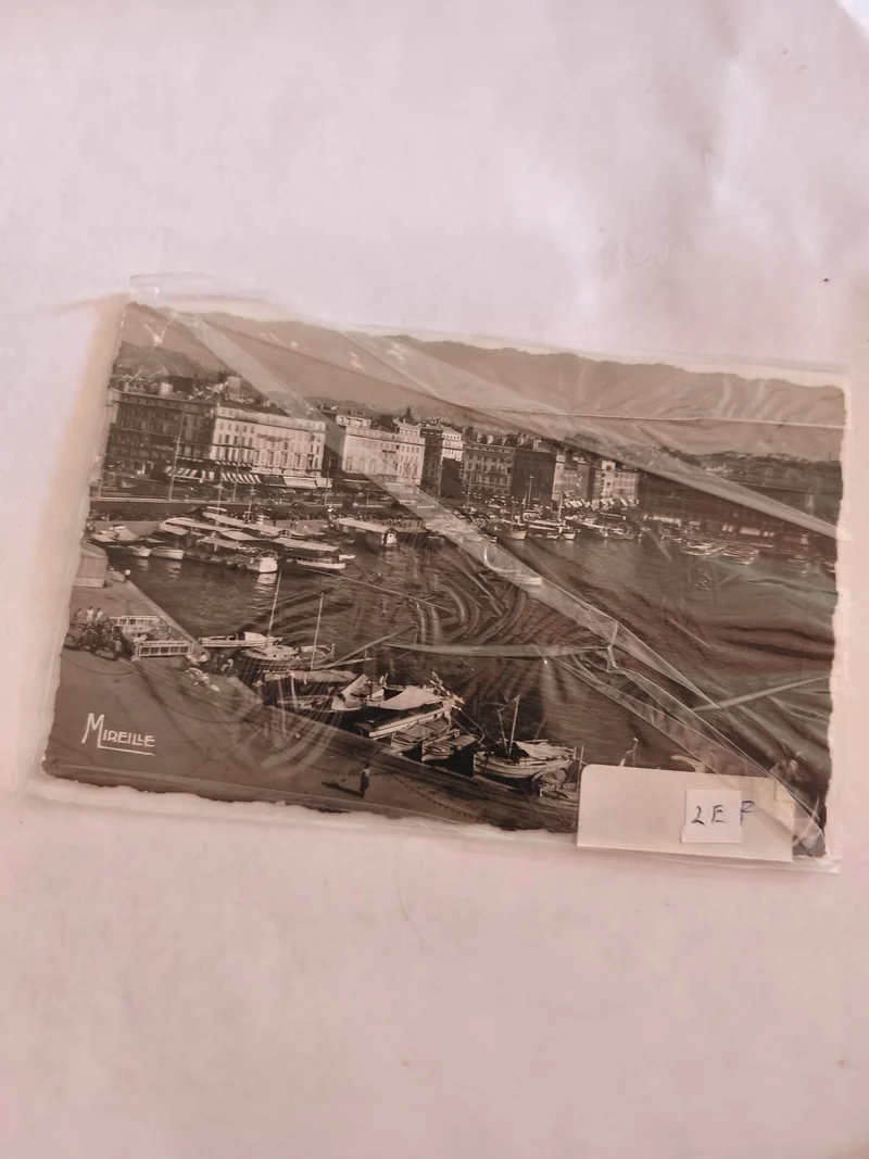 Carte postale ancienne vintage Marseille, souvenir rétro collection France