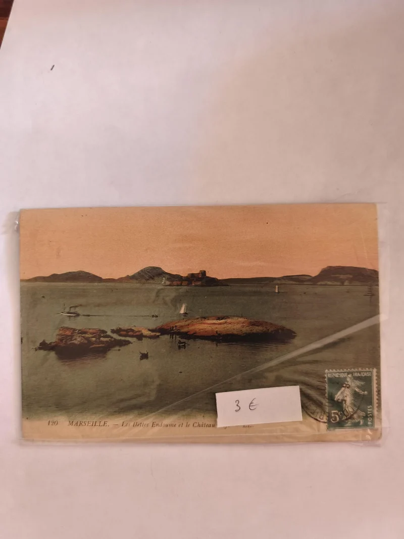 Carte postale ancienne vintage Marseille ? Collection rétro France, souvenir rar