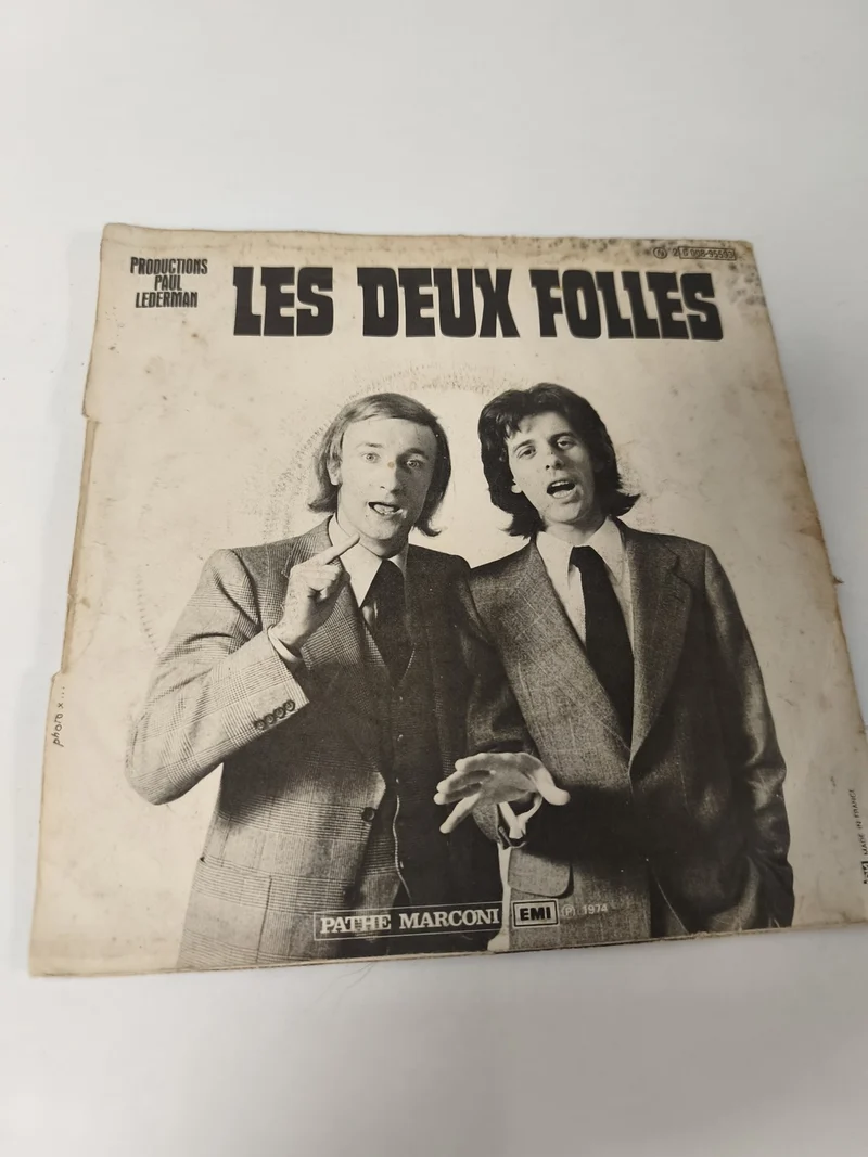 Vinyle 45 tours rétro ancien Les Deux Folles disque collection vintage français