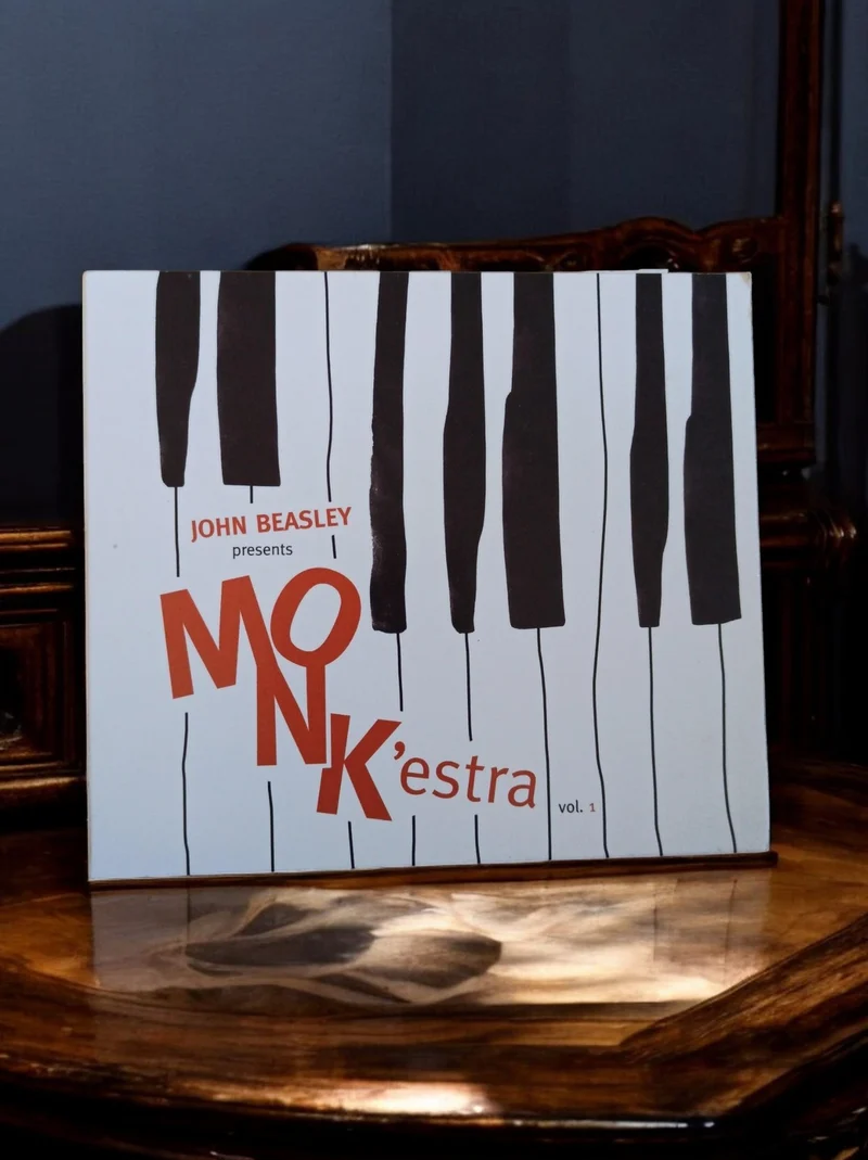 Vinyle John Beasley MONK?estra Vol.1 jazz moderne pochette piano design