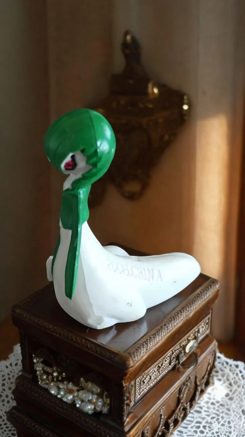 Figurine Pokémon Gardevoir PVC 2005/2006 vintage rare Japan